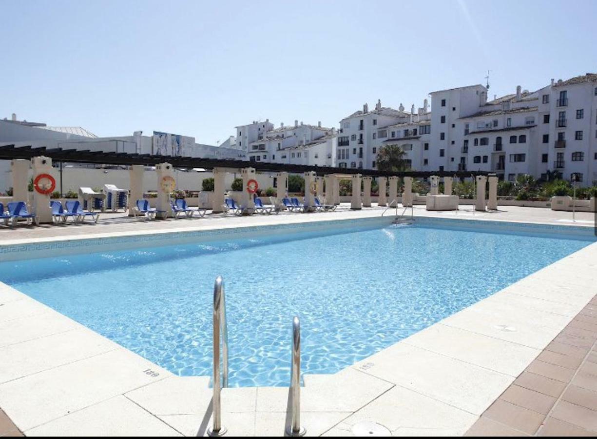 Center Puerto Banus -3 Bedrooms 马尔韦利亚 外观 照片