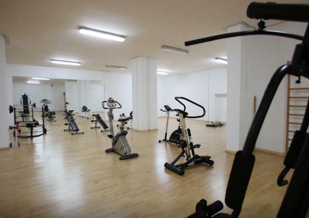 Center Puerto Banus -3 Bedrooms 马尔韦利亚 外观 照片