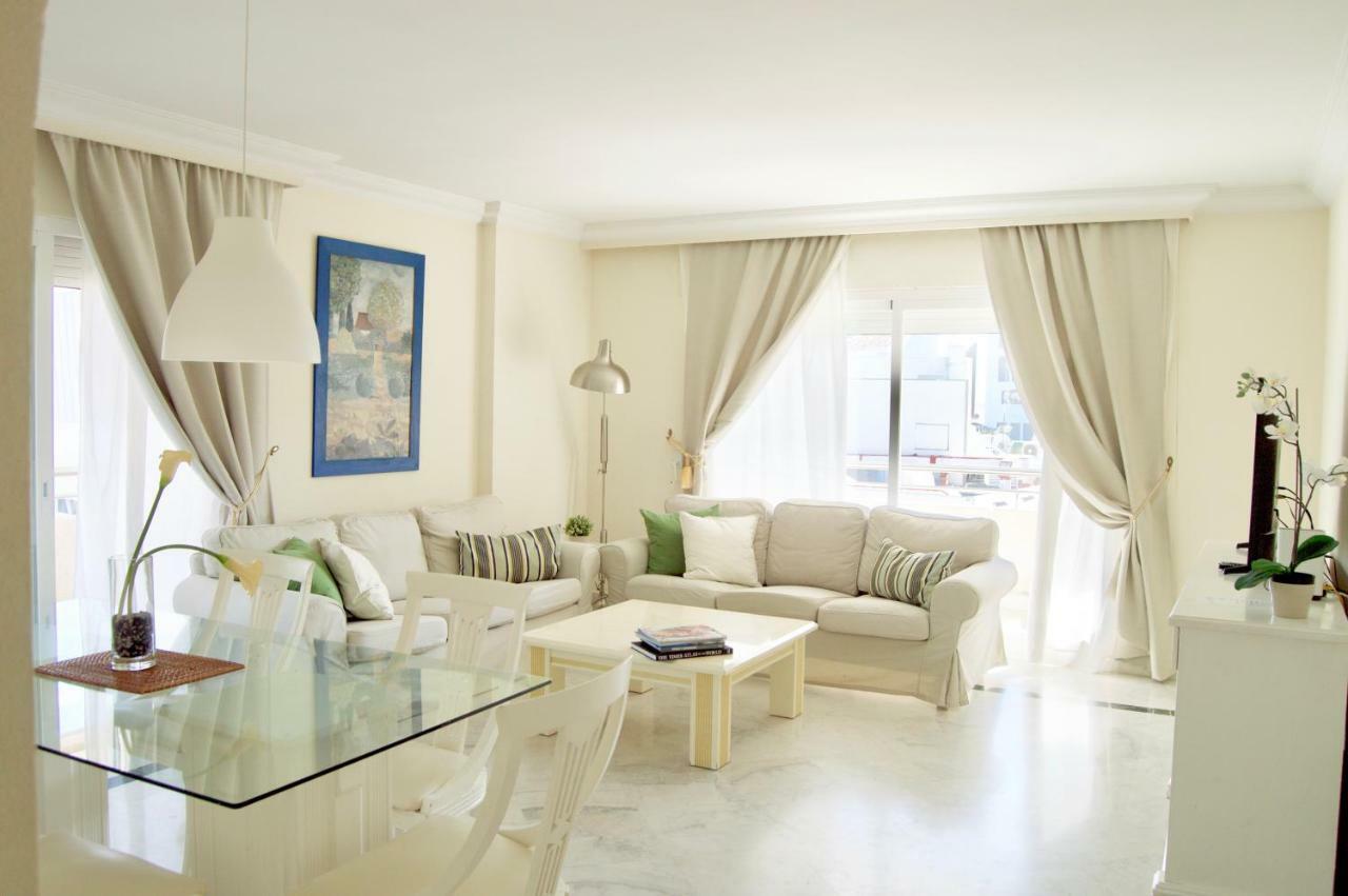 Center Puerto Banus -3 Bedrooms 马尔韦利亚 外观 照片