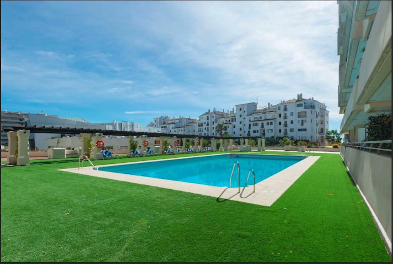 Center Puerto Banus -3 Bedrooms 马尔韦利亚 外观 照片